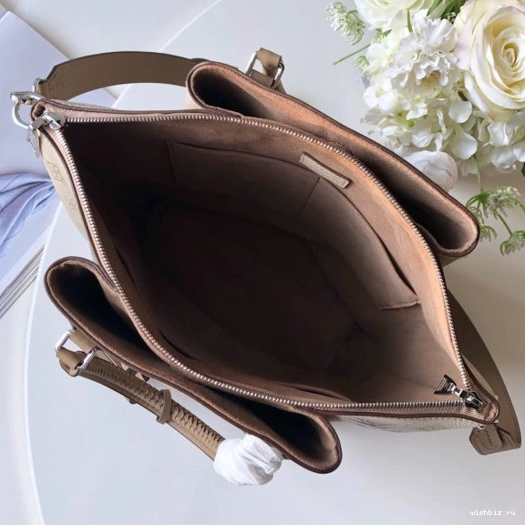 WIS Haumea Louis Vuitton Bag 1023